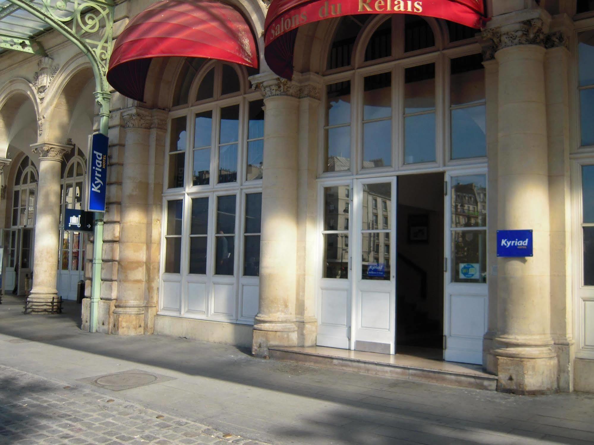 Kyriad Paris 10 - Gare De L'Est Esterno foto